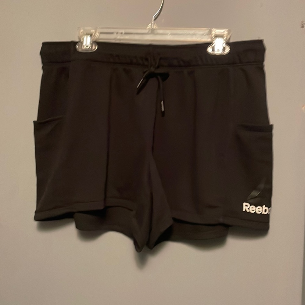 Womens REEBOK shorts XL